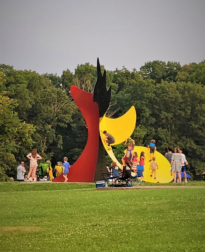 Large Escargot, painted steel, 1982